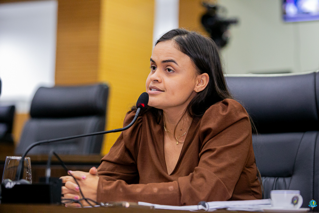 Alero derruba veto do Governo e mantém emenda de Dra. Taíssa em defesa dos servidores do Iperon